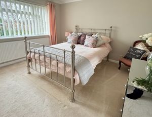 Photo 6- click for photo gallery